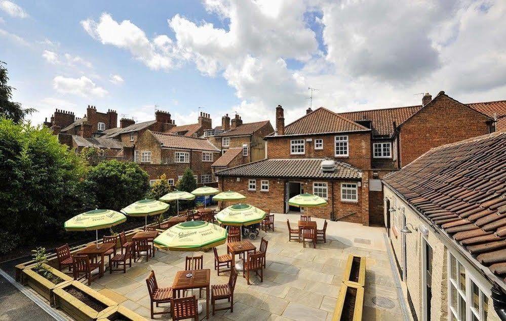 The Gillygate Pub Panzió York Kültér fotó